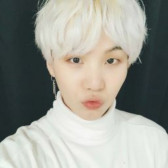 Meet your Posher, Kim - Picture 1 of 1